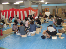 みすゞ建設夏のイベント親子工作祭りの様子